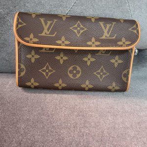 Louis Vuitton Monogram Florentine Belt Bag